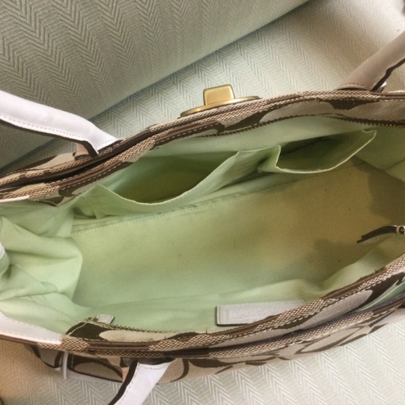 Vintage Coach Hand Bag(Madeline Tote in Signature fabric) - Picture 7 of 9